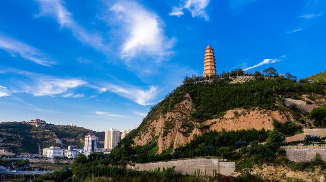 你所在的省有哪些红色旅游景点，可以把你去过的地方给大家介绍一下吗？