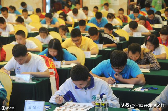 最强大脑黄胜华:《最强大脑》100强是谁？对此你怎么看？