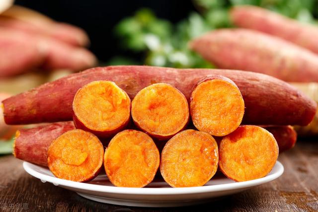 天天吃红薯能瘦吗，每天吃开水煮菜和红薯南瓜真的能瘦吗