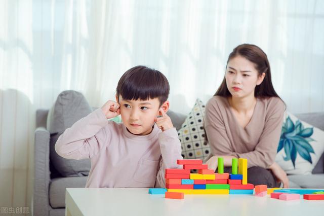 面对磨磨蹭蹭的孩子总是控制不住情绪怎么办？