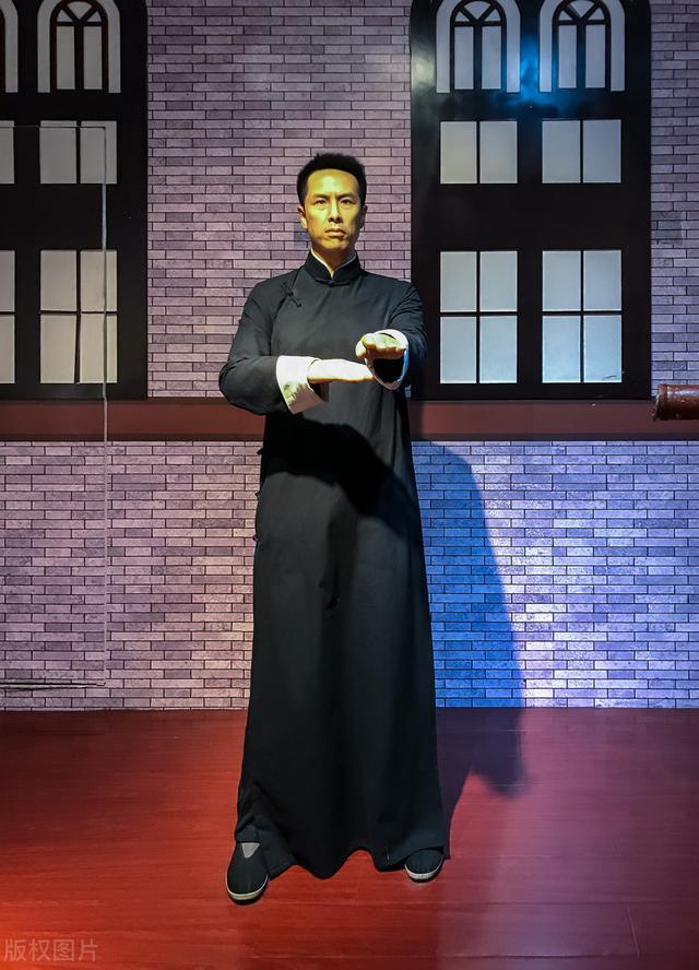 杀破狼剧组回应抄袭:杀破狼1中，吴京甄子丹的那段打戏是真的吗