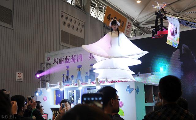 丁太升道歉:娱乐圈怼人大佬丁太升，为什么能这么刚难道他真的谁又不怕吗