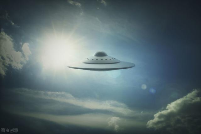中央10科教频道ufo，你有没有发现最近四五月份世界各地都频繁出现UFO这是啥预兆吗