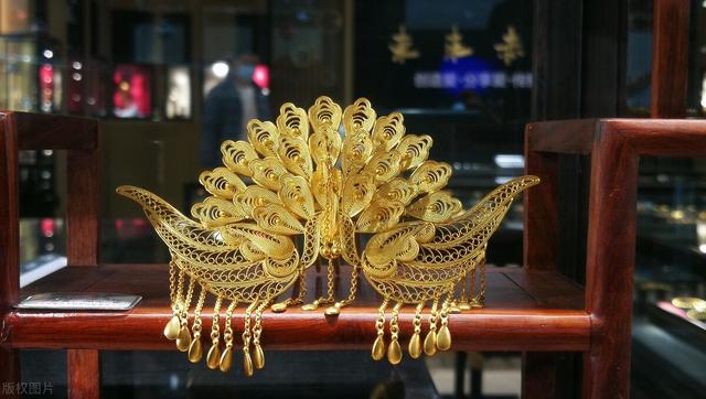 黄金镶嵌红宝石的寓意,黄金首饰可以作为黄金理财么？