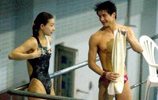田亮的儿子:田亮女儿的大长腿跟颜值什么水平
