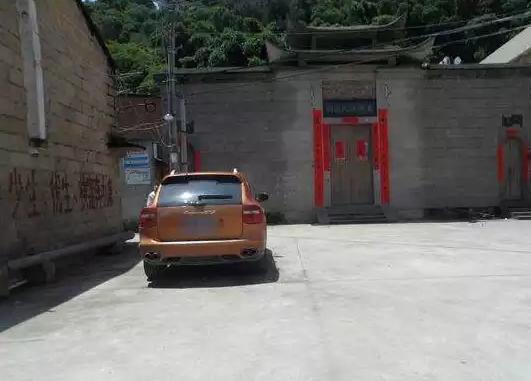 百姓网虎林古牧狗:在农村，买小汽车的都是什么人？