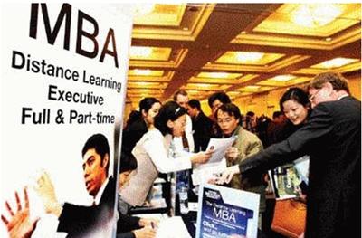 用花30万学习的MBA管理思维，给你开自我提升管理课，MBA和普通学硕相比，哪个含金量更高？