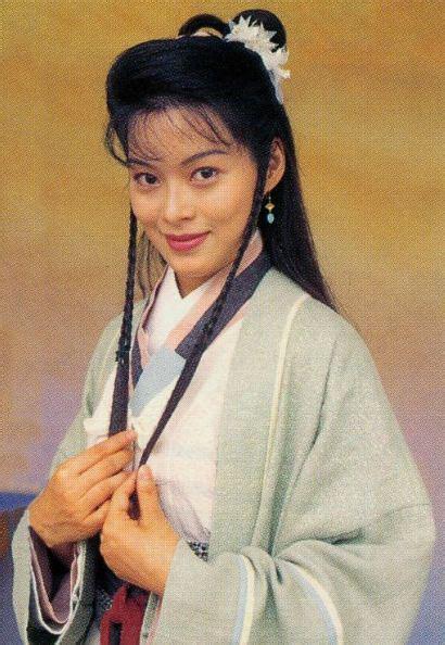 微笑苏小妍:你在小说里读过的最孤独的场景是什么