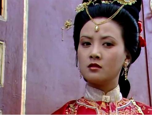 凤姐结婚照:为什么王熙凤要嫁给贾琏，而不嫁给贾珠