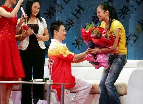 暮光女向女友求婚:如果要你选择，你会选择怎样的方式向女友求婚？