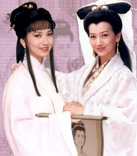 田蕊妮照片:亚视旧将陈炜颜值高演技好，为何在TVB混得不如田蕊妮？