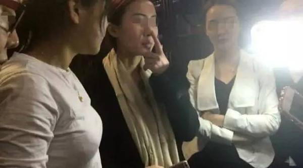 凤姐整容后照片老公:明明知道国内微整形是骗局为什么还是有这么多上当