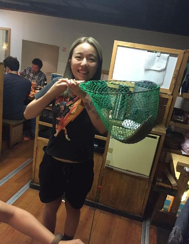 南笙姑娘真实照片:有哪些只适合生活在照片里的网红/明星？
