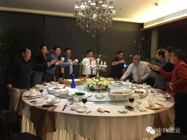 行酒令怎么玩(红楼梦行酒令怎么玩)