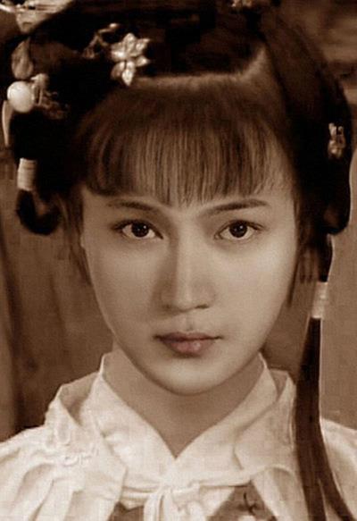 小灿反串:王源曝光女装炒鸡可爱，适合男扮女的演员有哪些