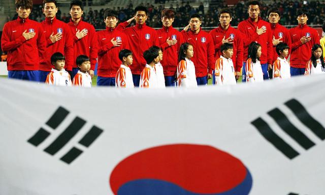 中国足球和韩国足球的差距有多大