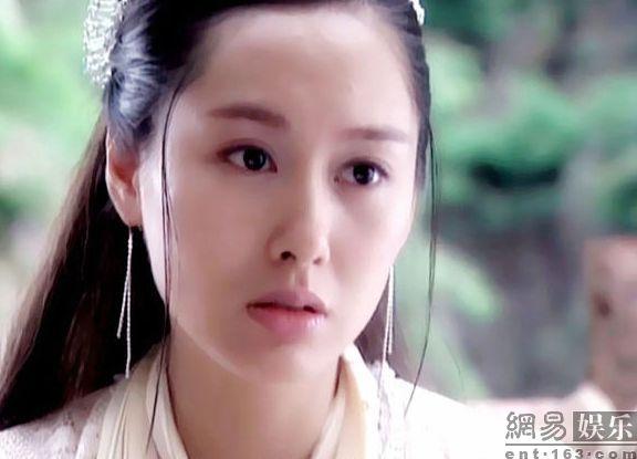 晶女郎孟瑶:“星”女郎和“晶”女郎的差别是什么呢？