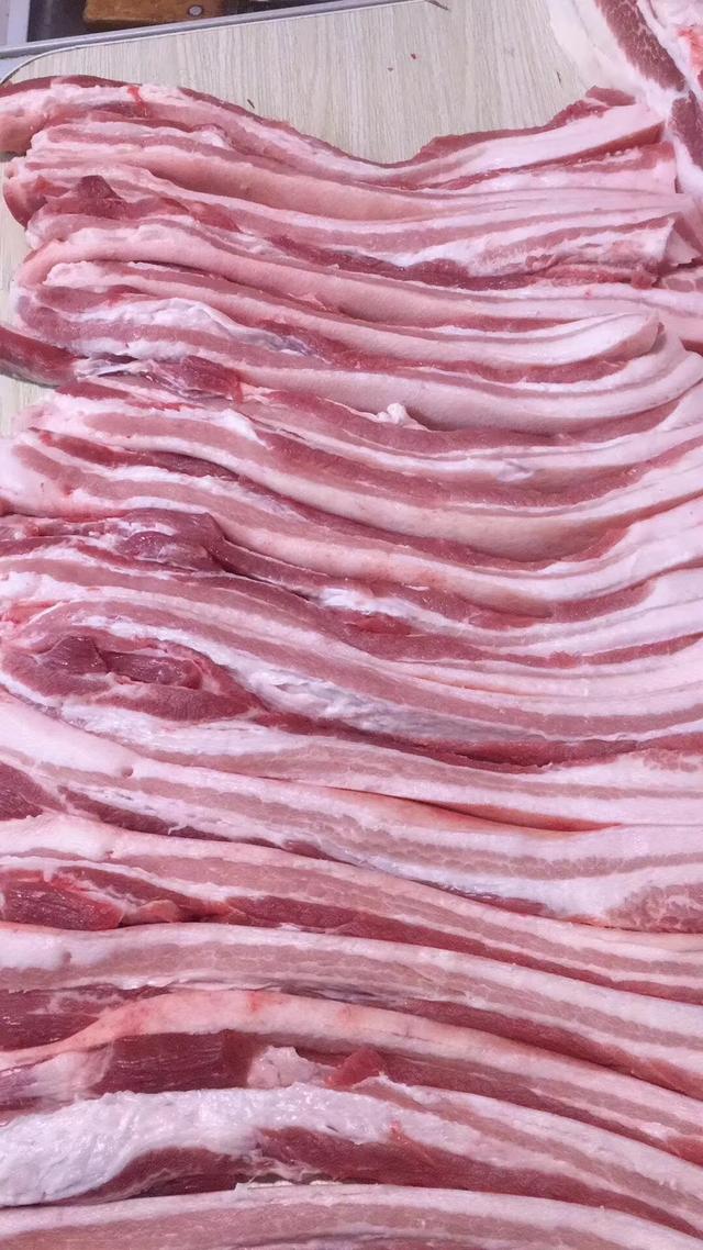 二刀肉,如何挑选适合做红烧肉的猪肉？