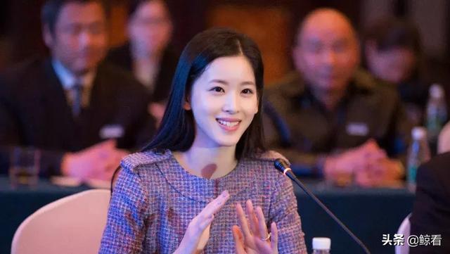 奶茶妹妹资料:从清纯女神，到总裁太太……奶茶妹妹章泽天的人生到底靠谁？