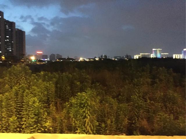 在拼多多买书靠谱吗？