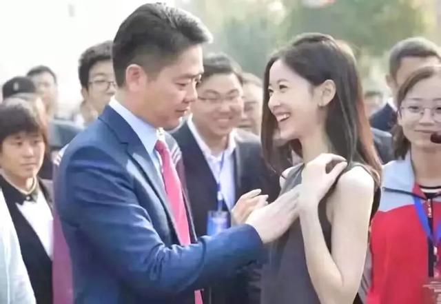 据你所知,婚姻中夫妻之间年龄差异最大的有多少？你如何看待有年龄差距的婚姻？