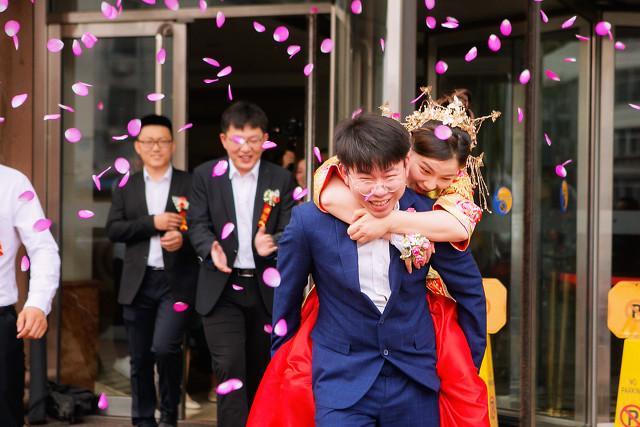 青竹蛇口黄蜂尾后针:男人和女人，究竟谁的心更狠？