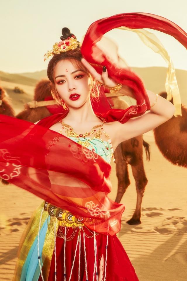 谢可寅:谢可寅的魅力到底在哪里？怎么让我这么着迷？