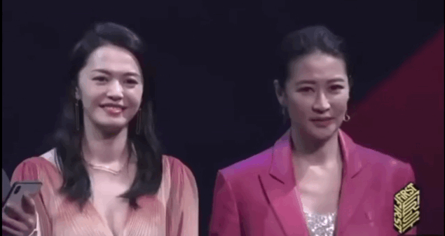 梁静老公:“国民媳妇”当众“卖惨”，中年女演员到底值不值得同情？