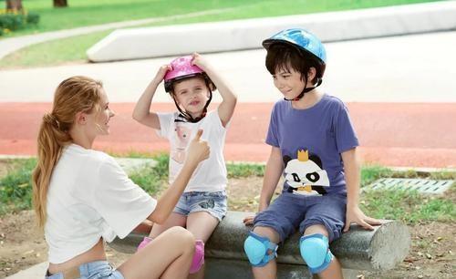 梦见坏小孩,你对坏孩子这个词是怎么理解的？