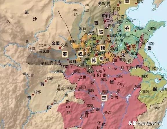 战国时期,秦国在地理地形上有哪些优势？