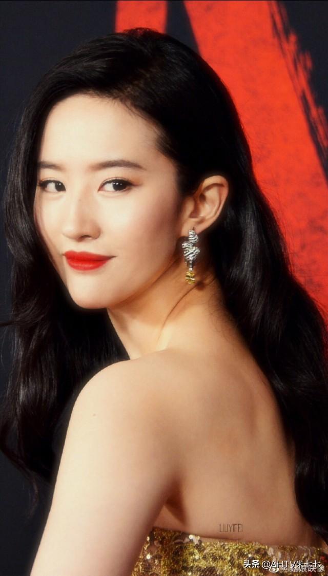 花木兰剧情:刘亦菲主演的迪斯尼电影《花木兰》，你想看吗？