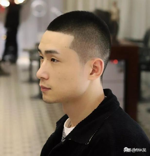 男生寸头任何发型可以剪吗,今年男生短发流行寸头超a男人味发型设计