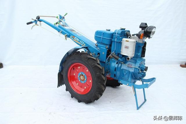 过去农村非常多见的手扶拖拉机这几年为啥很少看到了