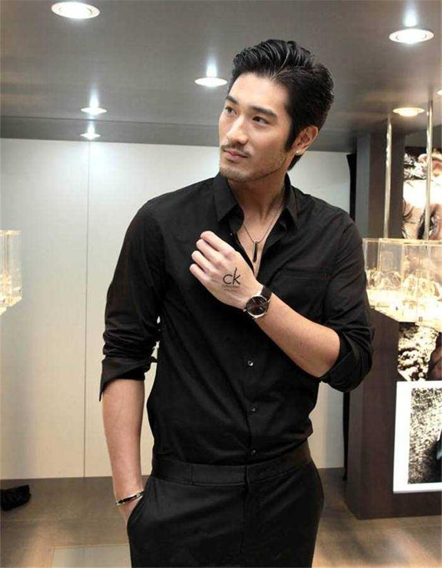 陈庭妮男友李夏然:2019年的娱乐事件让你印象最深刻的是哪一件？