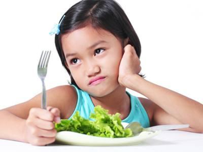 孩子不爱吃饭是什么原因，小孩子不吃饭怎么办？原因是什么？