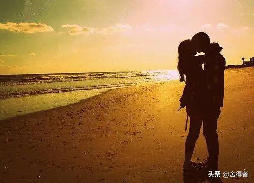 第一次告诉父母自己交男朋友了,是什么心情？