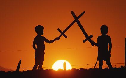 梦见坏小孩,你对坏孩子这个词是怎么理解的？