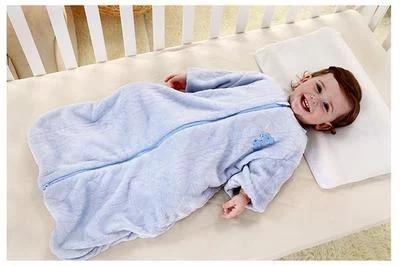 头条问答 - 三个月的宝宝晚上睡觉衣服应该怎么穿?