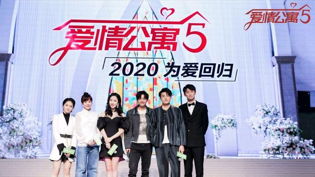 爱情公寓5微信聊天:你怎么看《爱情公寓5》35集的“微信大战”？