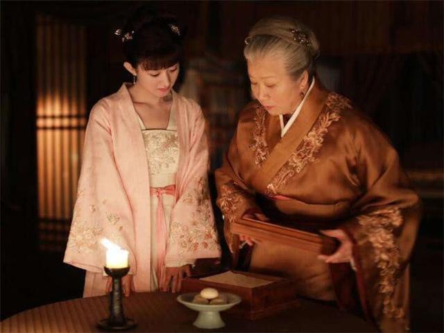 盛来知:电视剧《知否知否》中，明兰祖母的智慧体现在哪些地方？