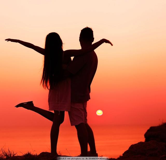 头条问答 - 使一个女性变得独立自信的是爱还是伤害?(12个回答)