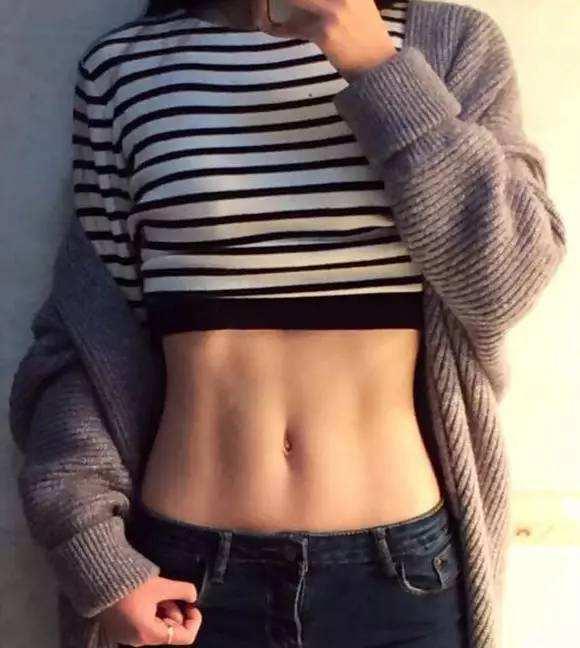 想问身高160cm体重90斤的女生为什么练不出来腹肌和马甲线啊