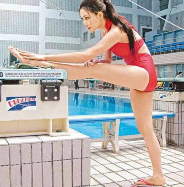 李彩桦演过的电影:应采儿和李彩桦，你认为谁更漂亮？