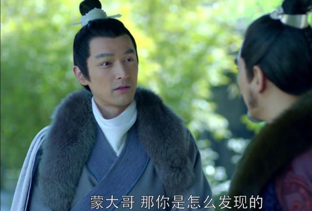 胡歌刘诗诗公开恋情:胡歌微博的微博数为什么那么少？