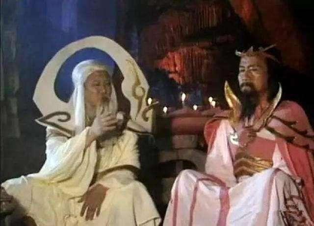 紫麒麟和海蓝兽谁厉害:闻太师的墨麒麟本身有多强？和四不像谁更强？