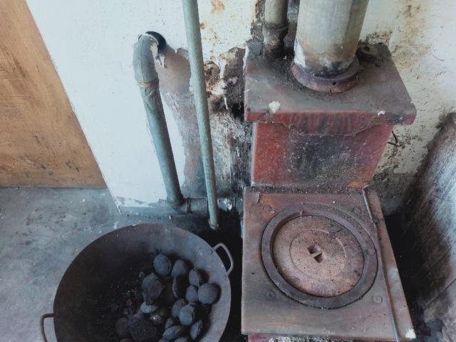 头条问答 - 沧州多人一氧化碳中毒,多为农村烧煤炉引发, 你怎么看?