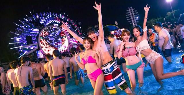 动物百科全书:如何用两天带娃玩转广州长隆三大园区？