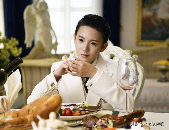李哈妮:最近剧荒有没有什么好看的电视剧啊？（不限类型）救救孩子吧？