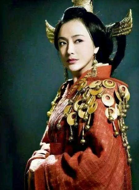 审其食:四月甲辰，汉高祖刘邦在长乐宫驾崩，为何四日不发丧？