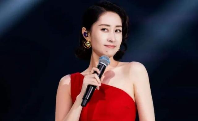闫妮刮:为什么说其貌不扬、大器晚成的闫妮如今算是人生赢家